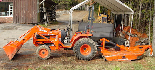 Construction - Tractor - PenquisRental.com - 207-564-2476 - 1123 West Main St., Dover-Foxcroft, Maine
